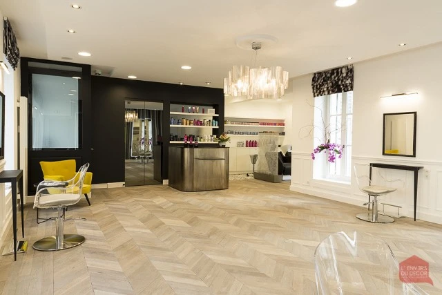 Création, conception et décoration du salon de coiffure MGB sur Chantilly