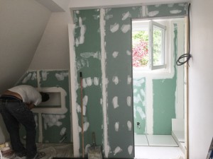 Création d’une salle de douche dans une chambre d’amis sur Chantilly
