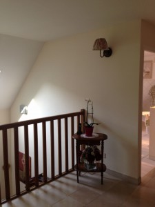 Décoration d'un palier dans une maison sur Senlis