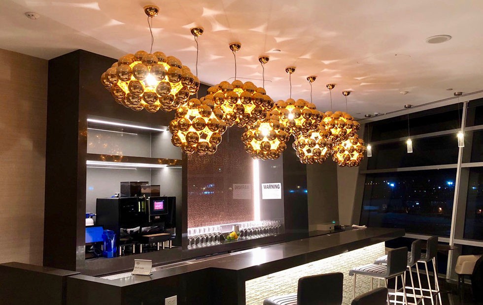 beads-at-aa-admiral-club-lounge-jfk-airport-2-980x620