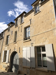 Rénovation complète d'une façade sur Senlis