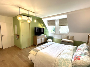 Décoration et agencement sur mesure d’une chambre sur Senlis