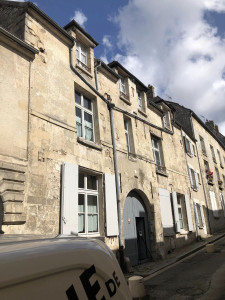 Rénovation complète d'une façade sur Senlis