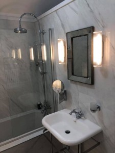 Conception et Création d’une Salle de Bain sur Senlis