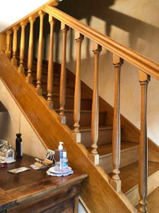 Rénovation d’une entrée et d’une montée d’escalier sur Fleurines
