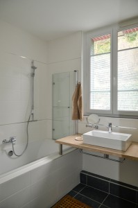 Rénovation et Décoration d'une salle de bain dans une maison à Creil