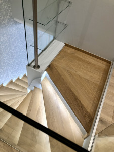 Rénovation d’une Entrée, Montée d’escalier et Palier dans le 77